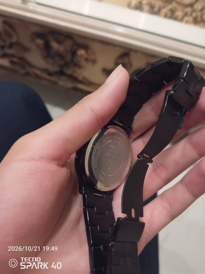 almost new watch 4