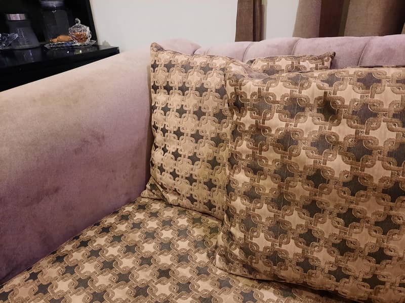 5 seater sofa set. 5