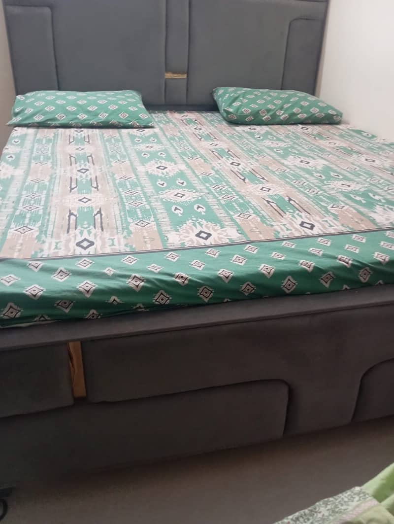 Double Bed 2