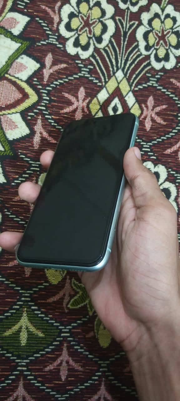 iPhone 11 1