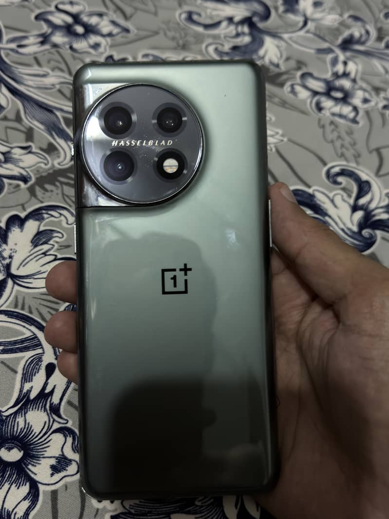 One Plus 11 5G 0