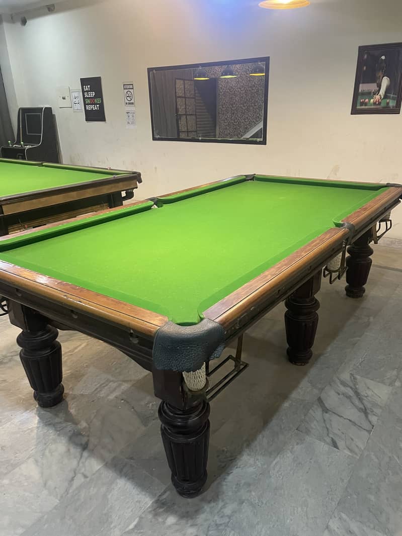 Snooker Table (8ft by 4ft) 0