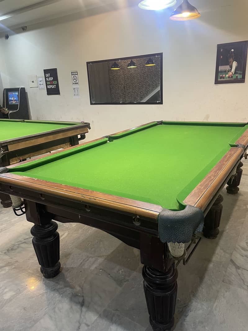 Snooker Table (8ft by 4ft) 6