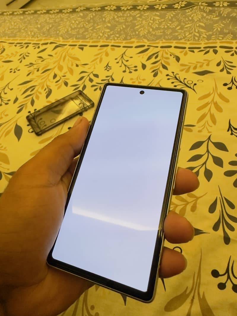 Google Pixel 7a 1