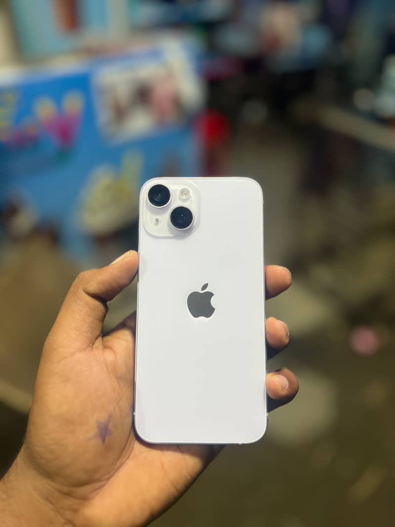 Apple iPhone 14 1