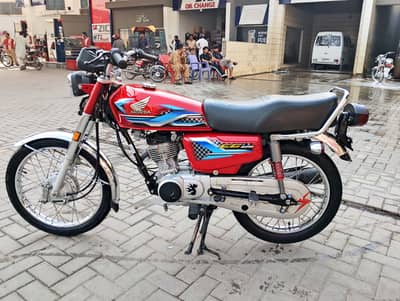 Honda cg125 2023/2024 model