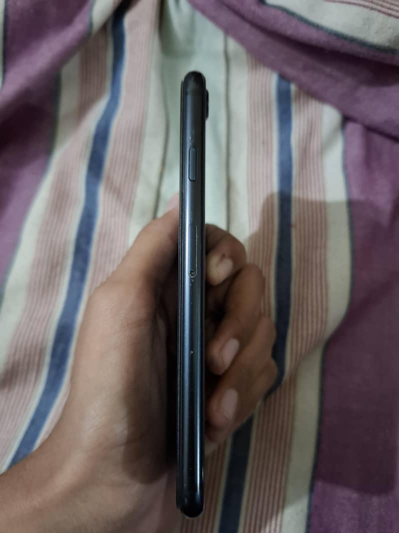 Apple iPhone SE 4