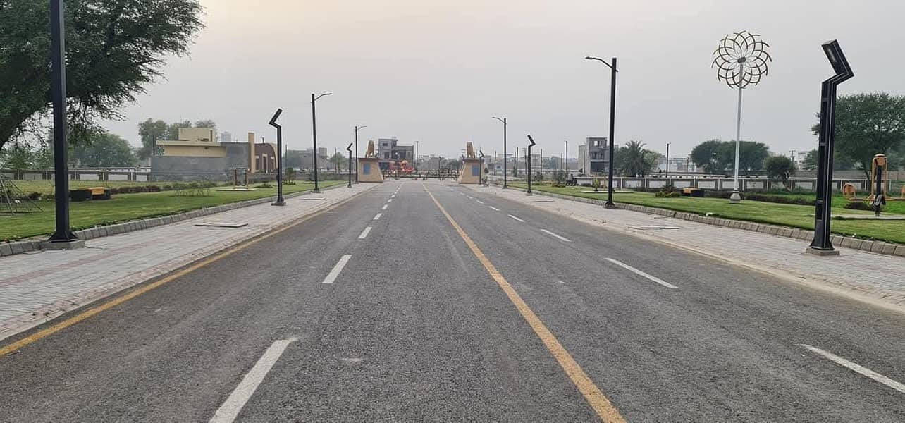 3 Marla Commercial Plot 50ft Road 0