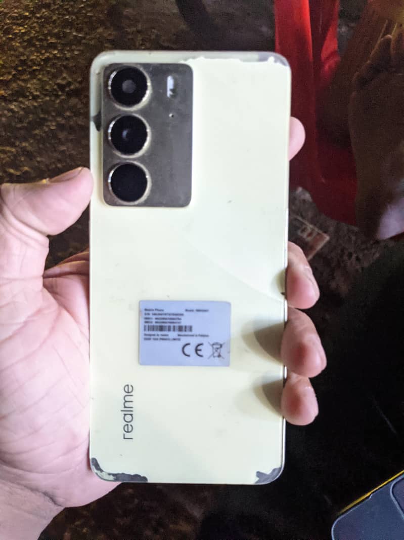 Realme C75 0
