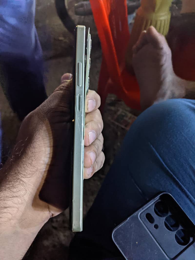 Realme C75 2