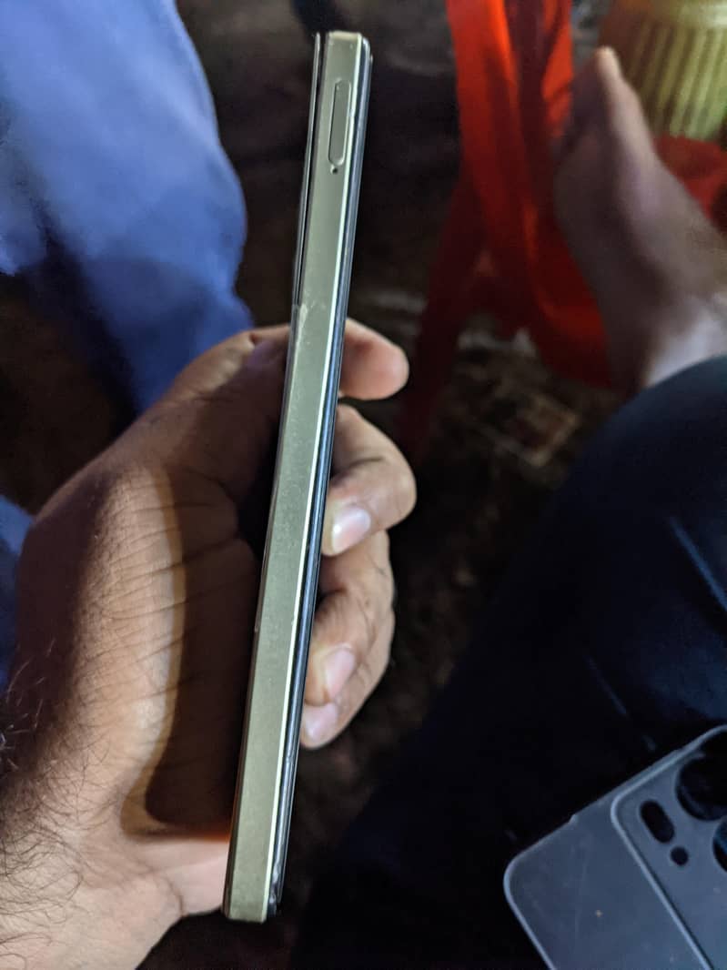 Realme C75 3