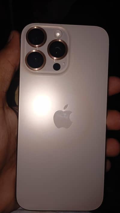 Apple iPhone 16 Pro Max
