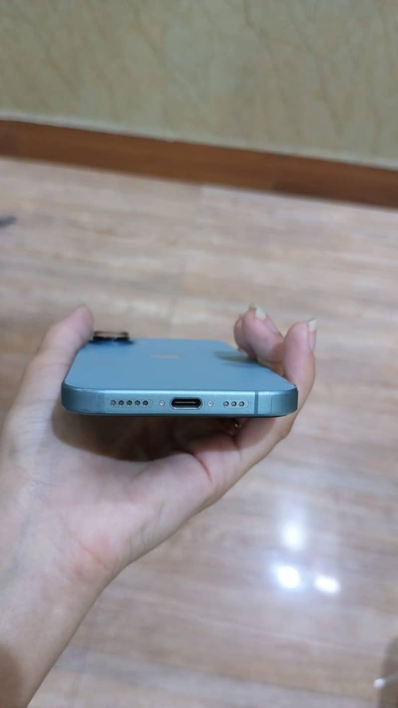 Apple iPhone 16 jv 3