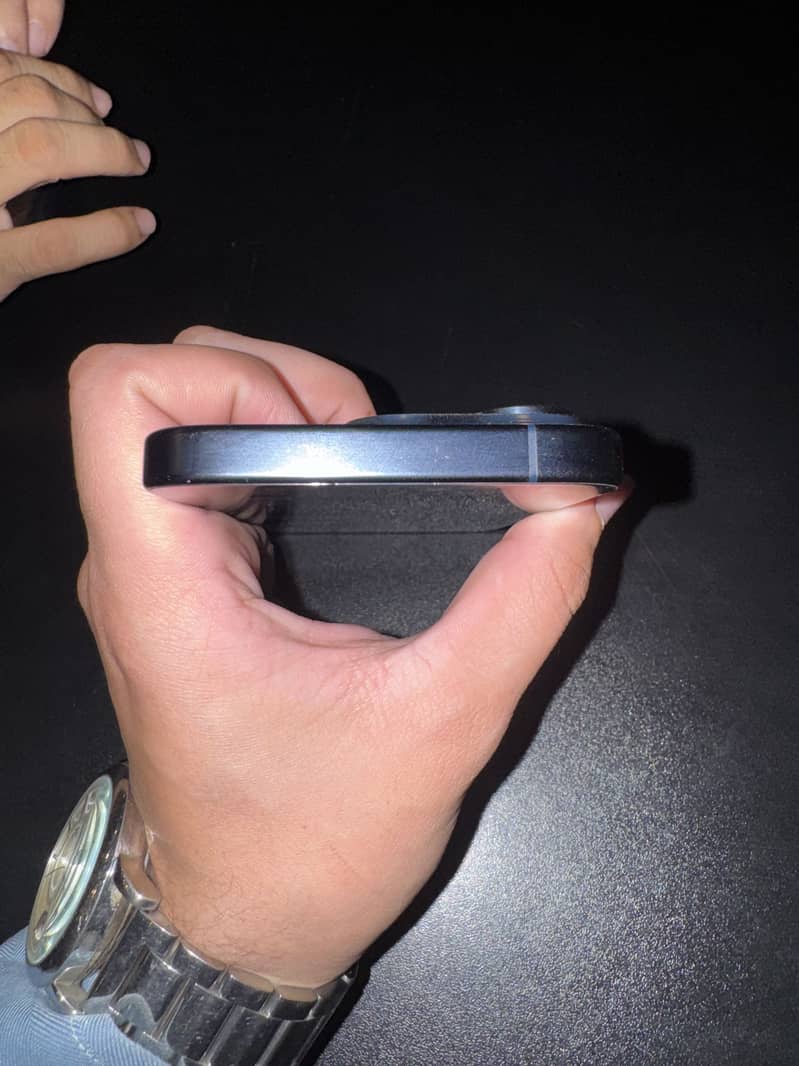 Apple iPhone 15 Pro 5