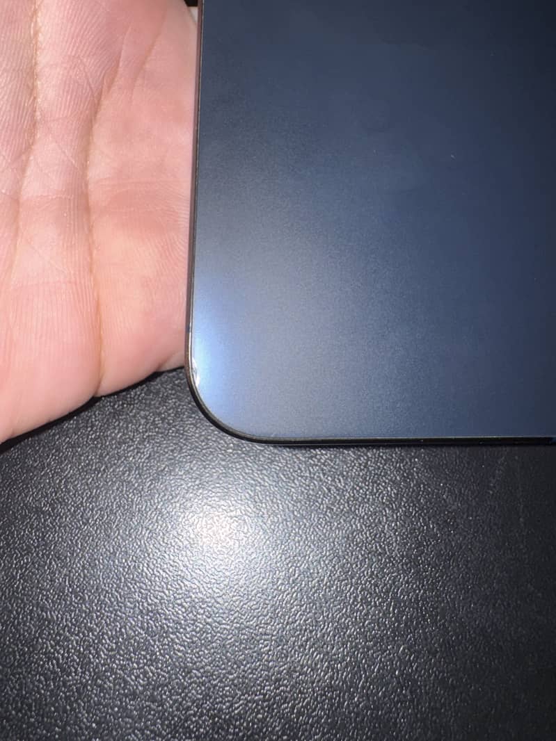 Apple iPhone 15 Pro 7