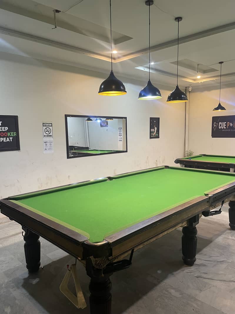 Snooker Table (10ft by 5ft ) 4
