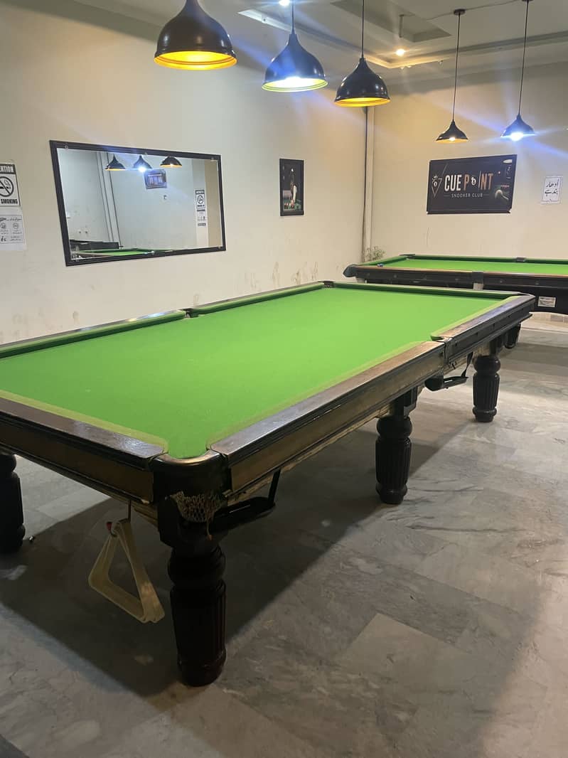 Snooker Table (10ft by 5ft ) 6