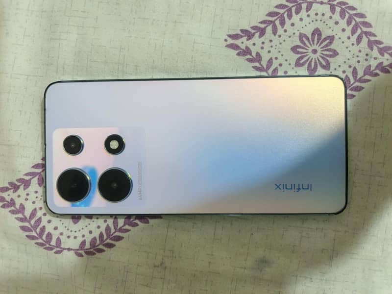 Infinix Note 30 1