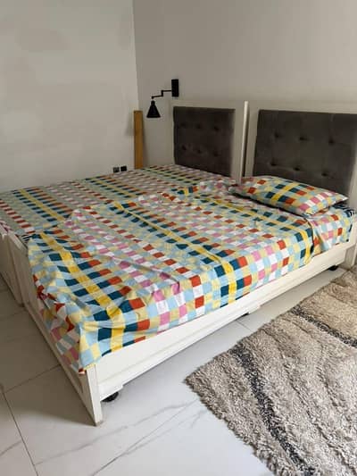single beds with trundle