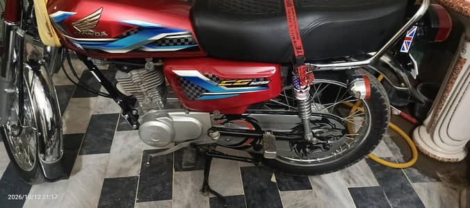 125 nice bike peshawar invoice 10;10condition