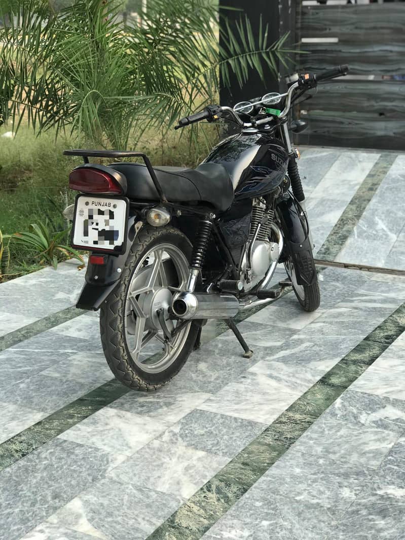 Suzuki 150 6