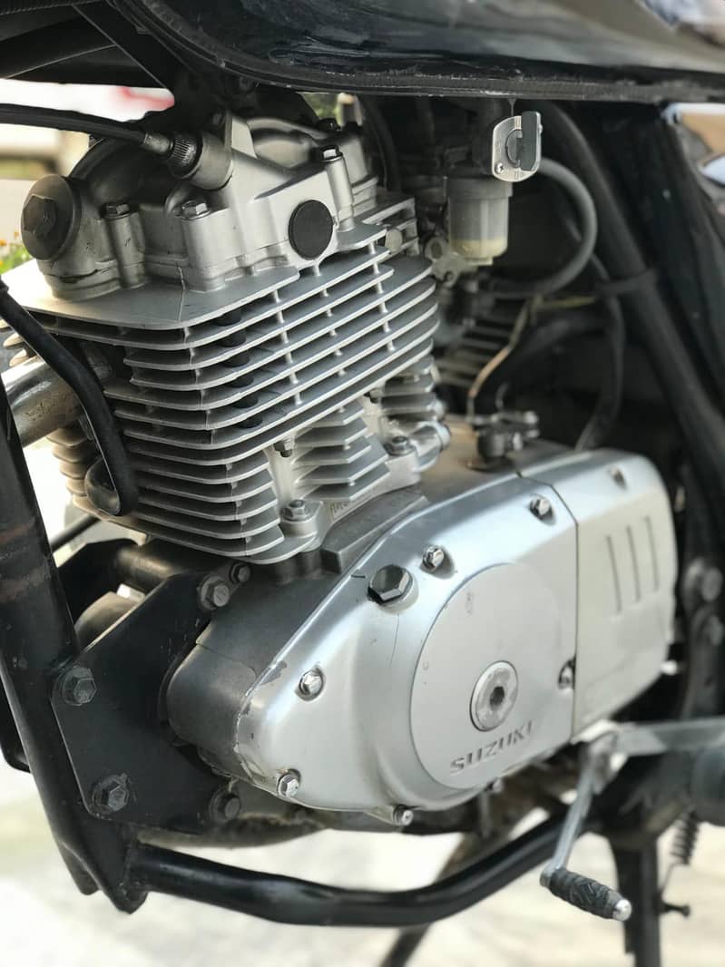 Suzuki 150 8