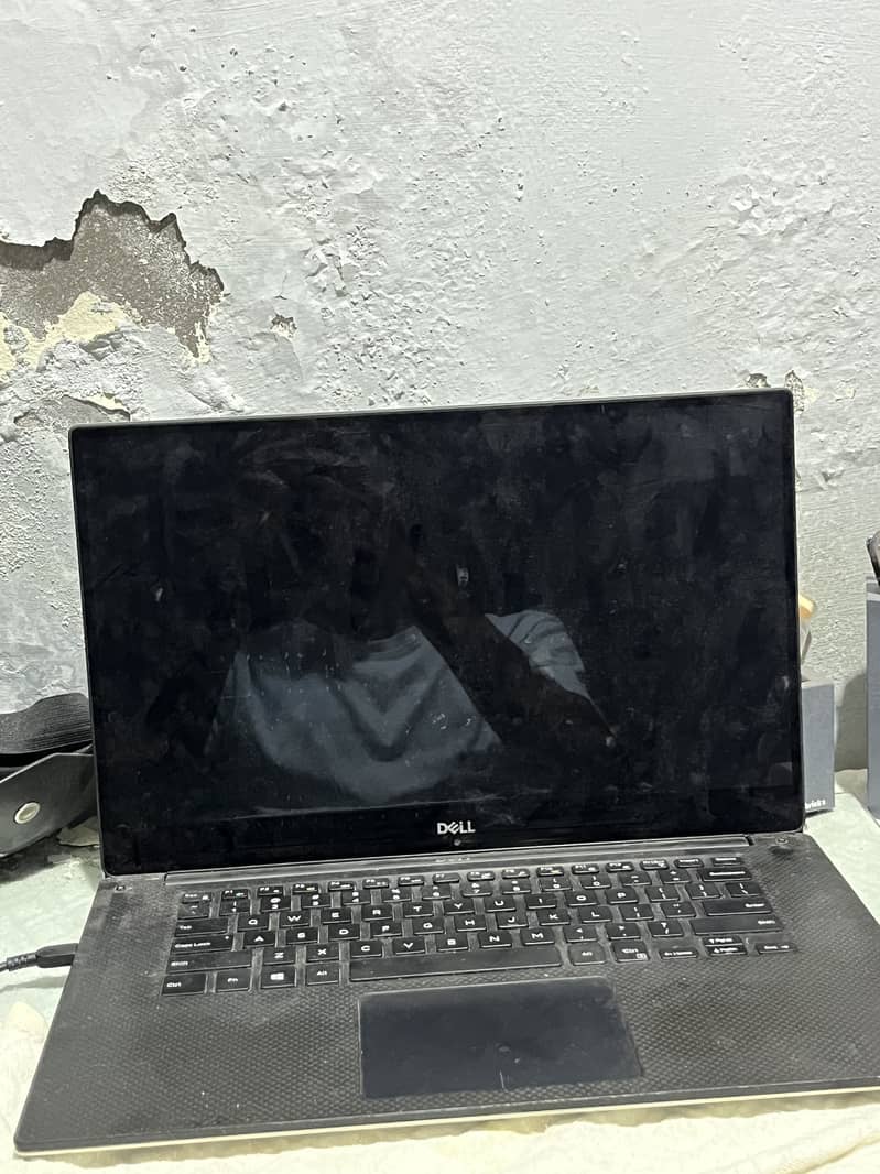 Dell Precision 5530 4