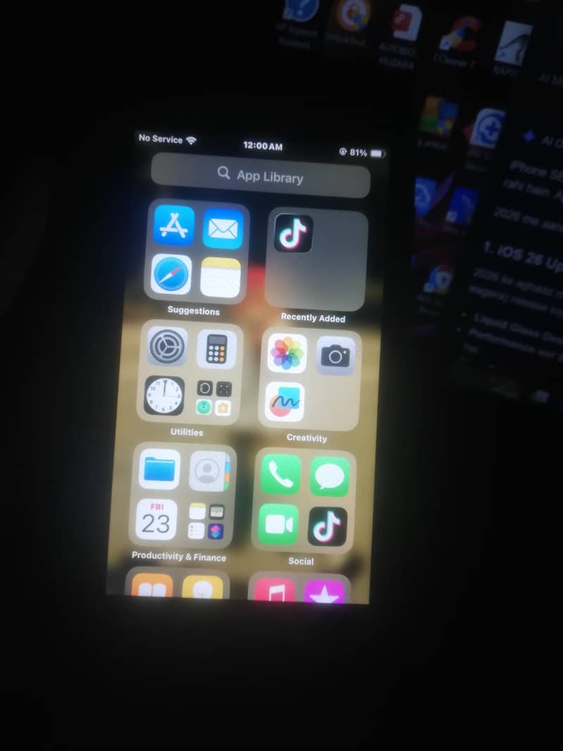 Apple iPhone Se 3rd generation 1