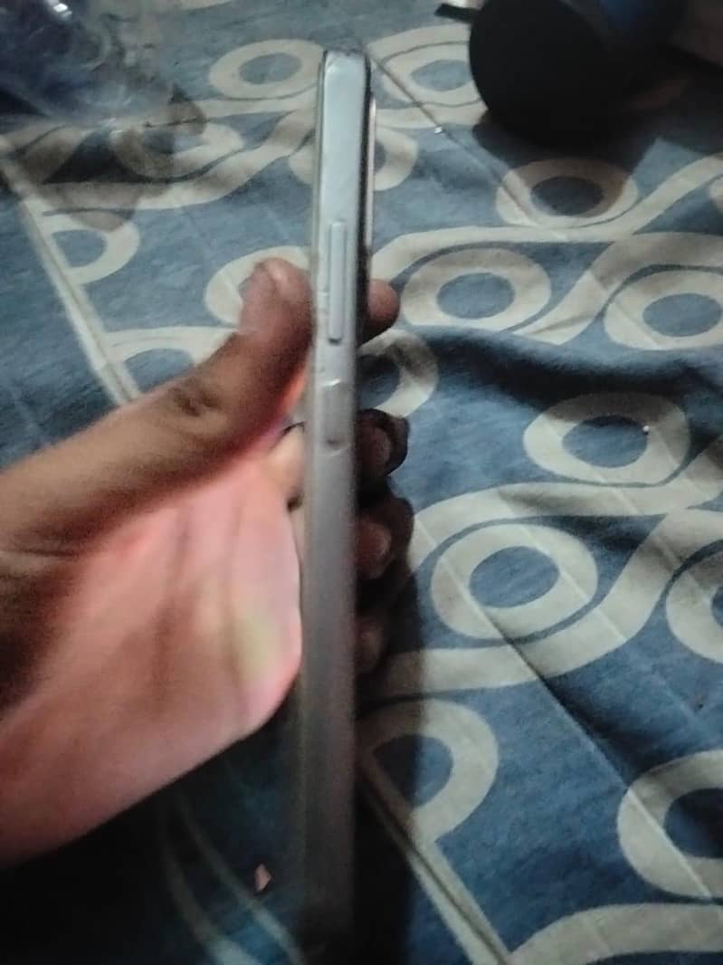 OPPO A6pro 3