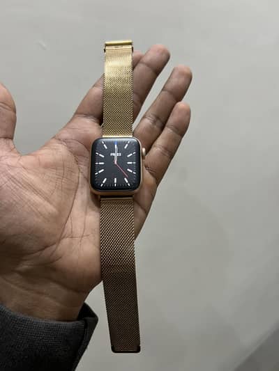 Apple Watch Series 6 rose gold