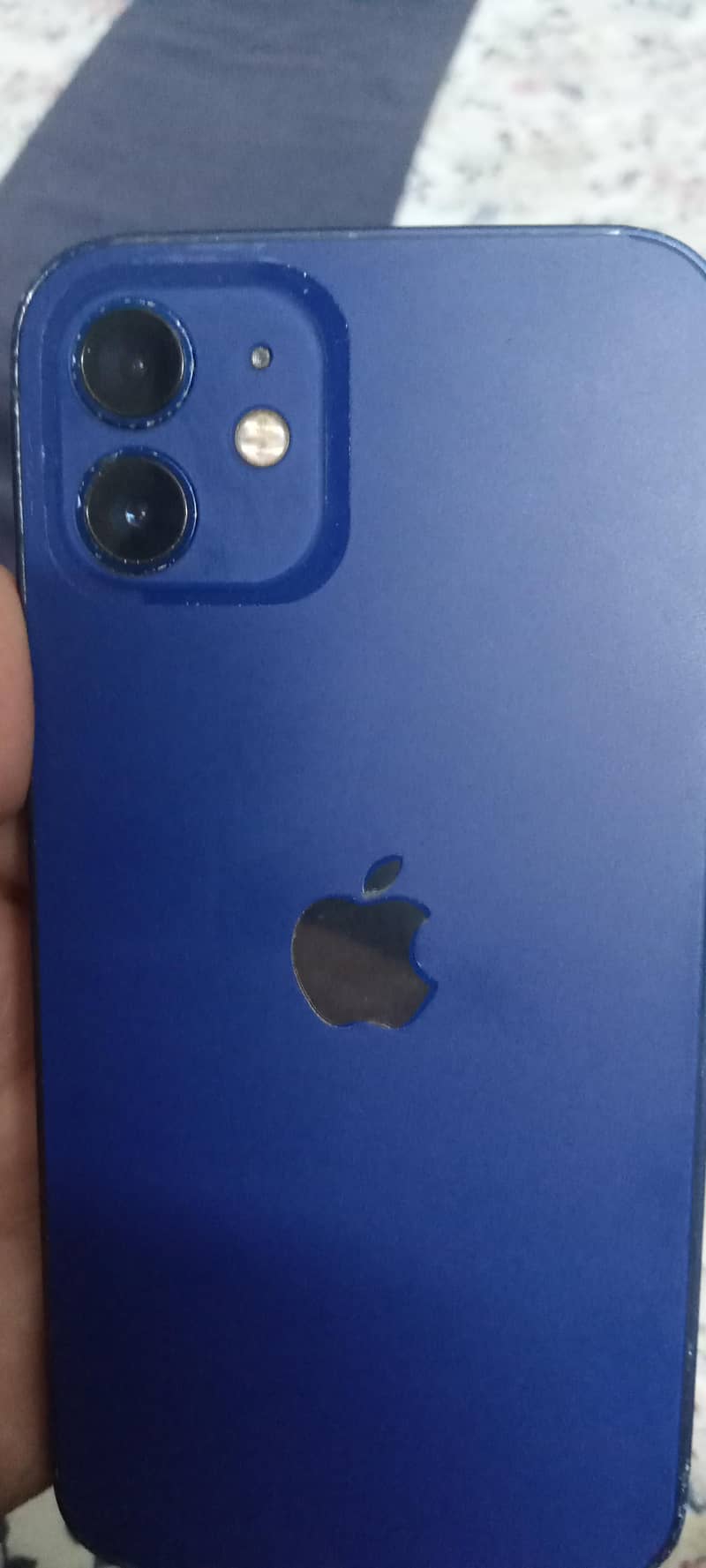 Apple iPhone 12 2