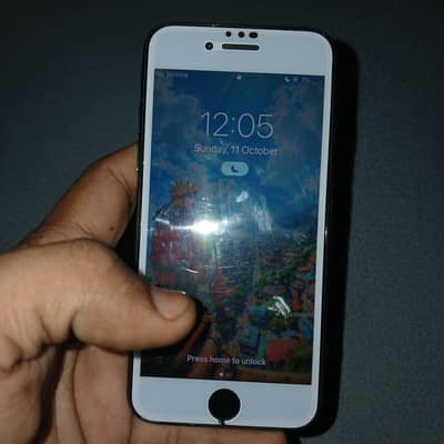 Apple iPhone 7
