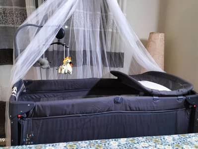 Kidilo Multifunctional Play Pen + Baby Bed for Sale