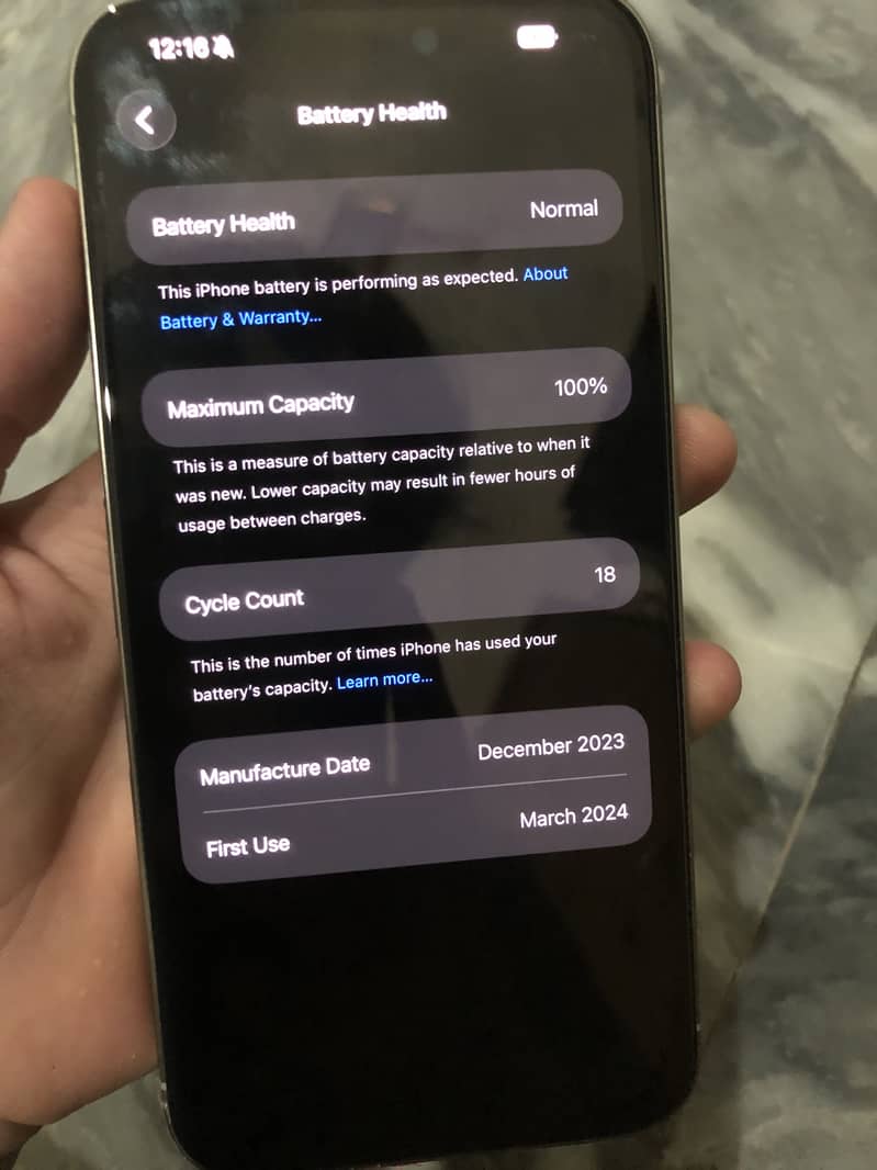 Apple iPhone 15 Pro Max 6