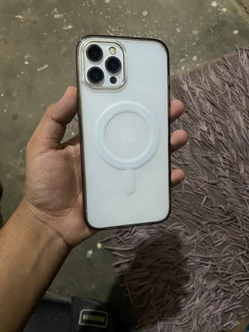 Apple iPhone 12 Pro Max 0