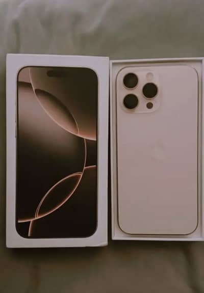 iPhone 16 pro max 10/10 Desert titanium with box