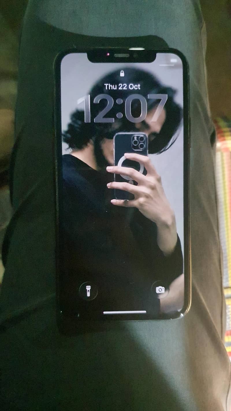 Apple iPhone 11 Pro 1