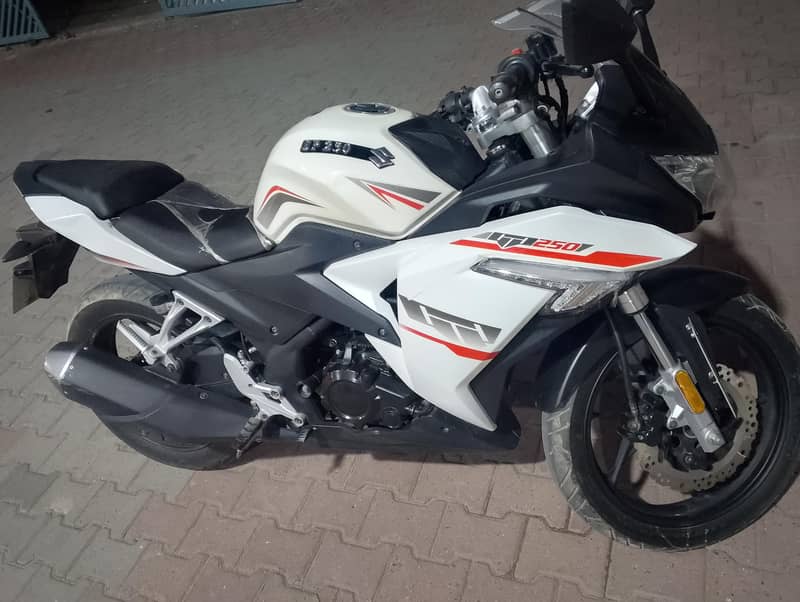 Super Power 250cc 1