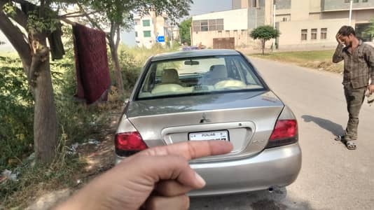 Mitsubishi Lancer 2005