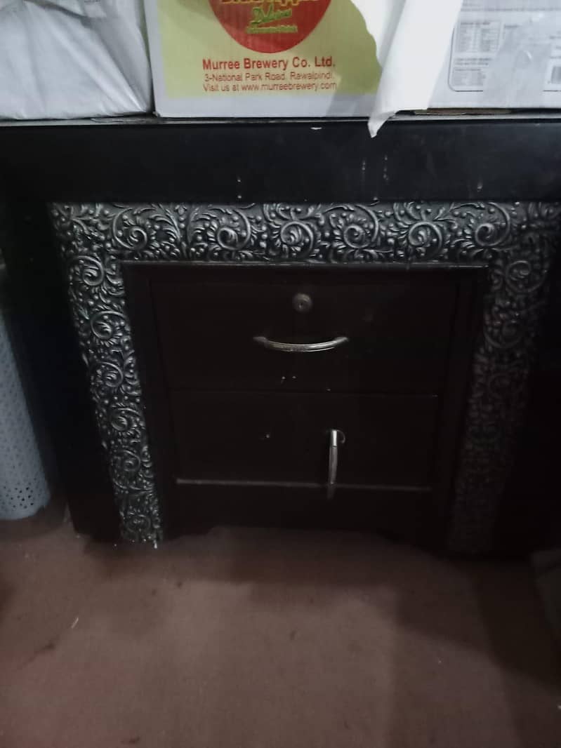 Bed + sofa + dressing table 1