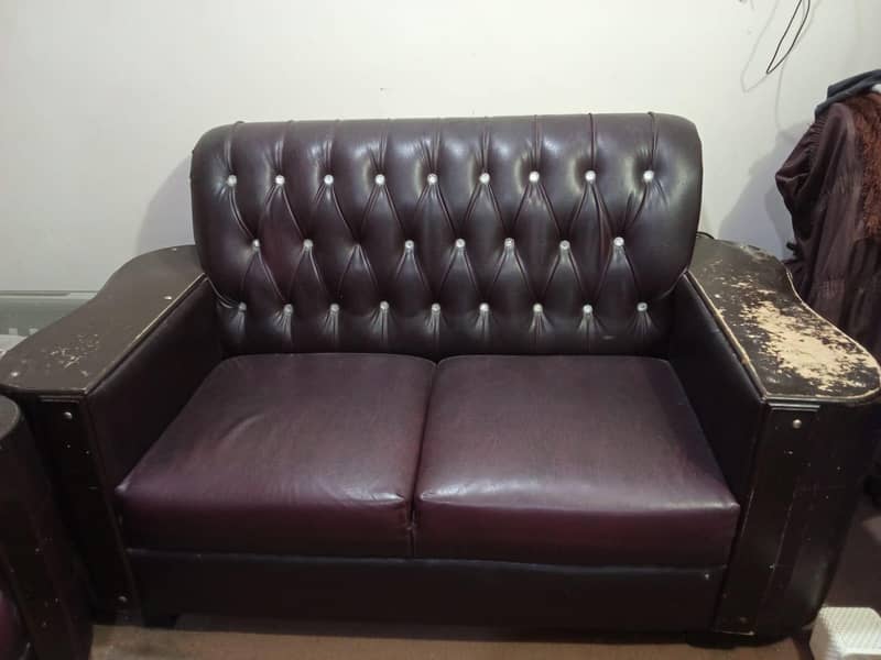Bed + sofa + dressing table 2