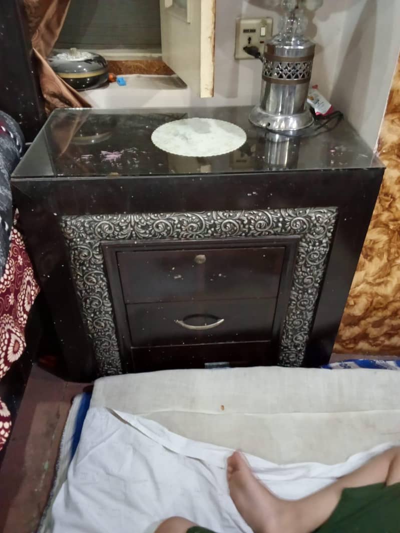 Bed + sofa + dressing table 3
