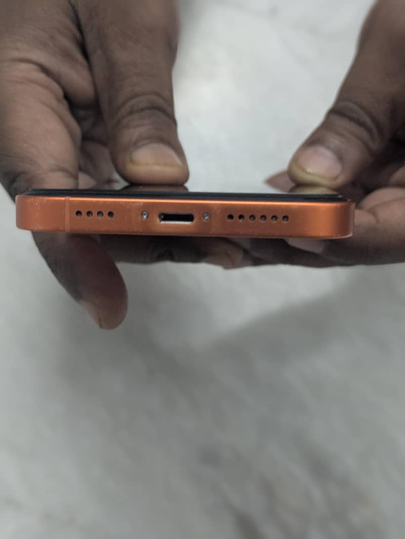 Apple iPhone XR 6