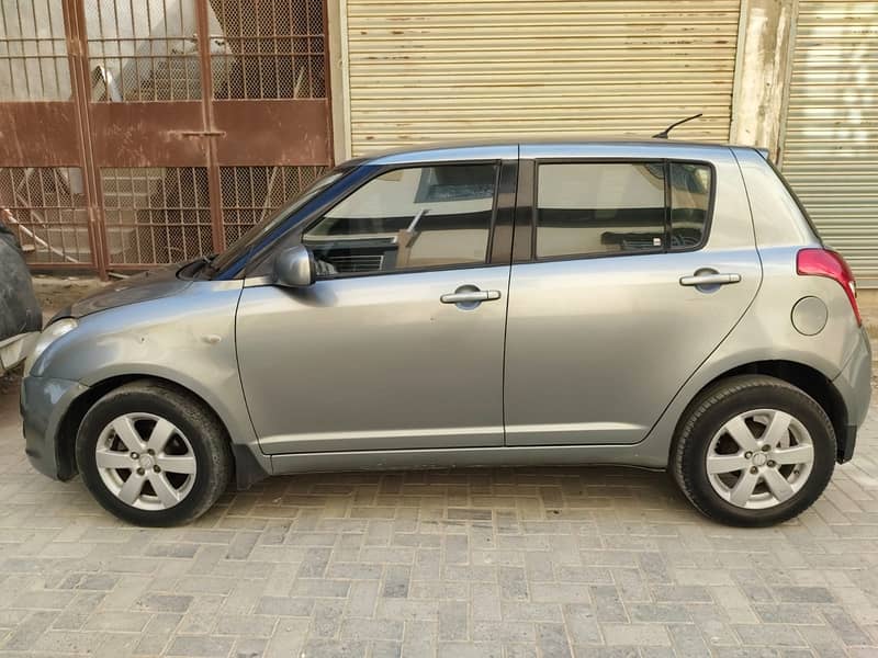 Suzuki Swift 2012 - Cars - 1120771442