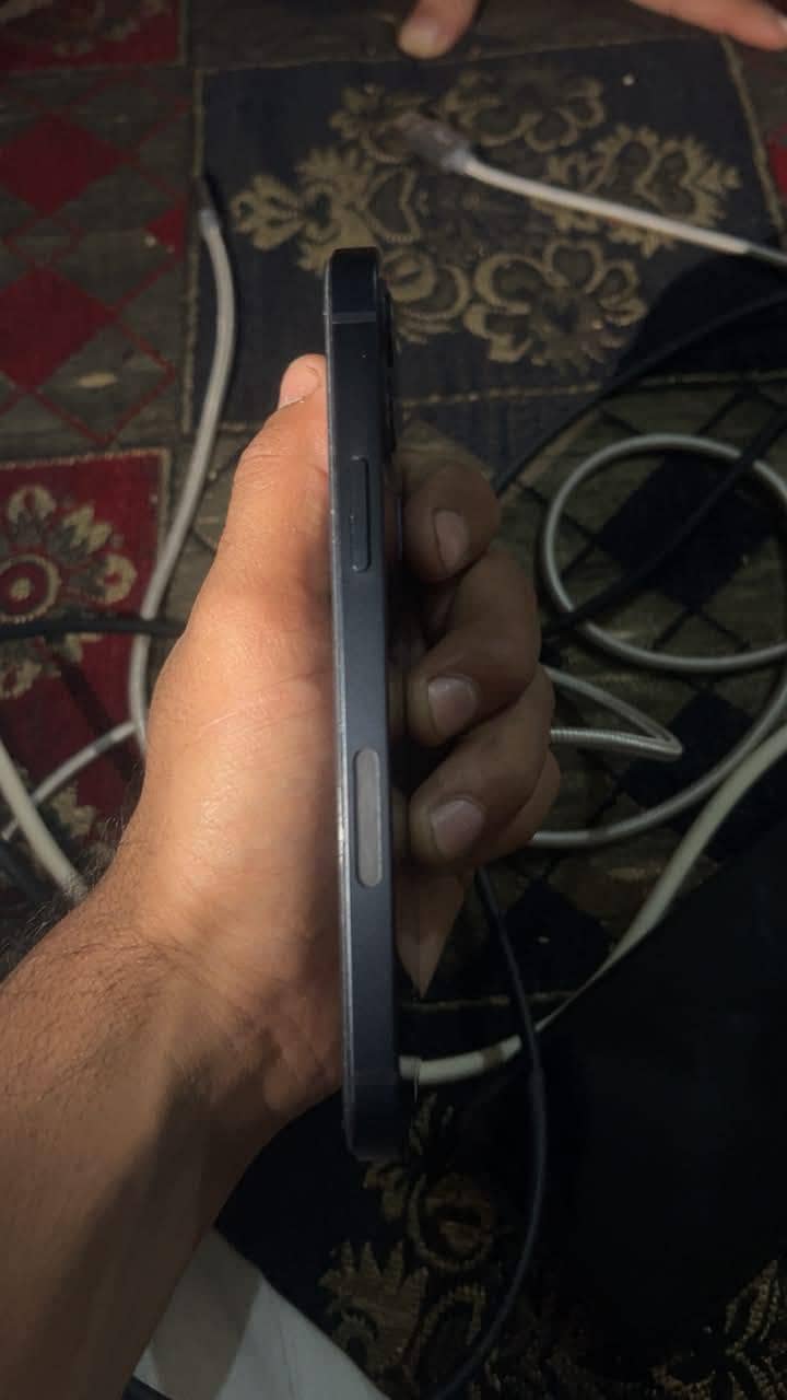 Apple iPhone 12 0
