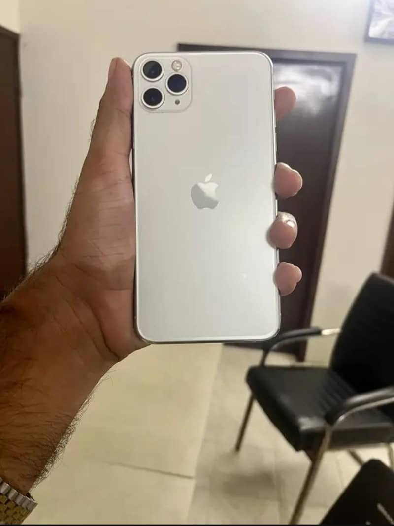 Apple iPhone 11 Pro Max 0