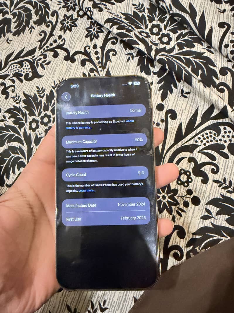 Apple iPhone 16 Pro Max 6