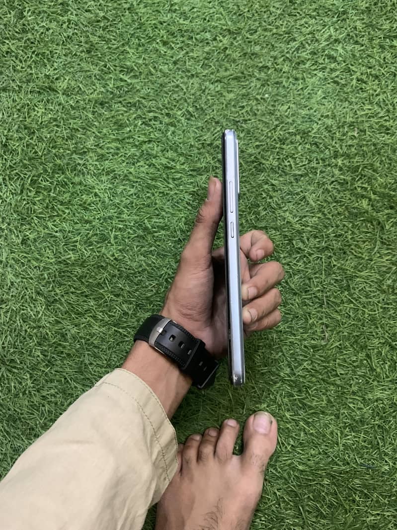 Dcode Bold 2 5