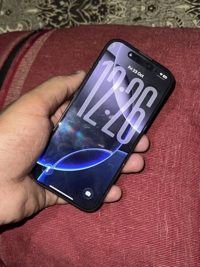 Apple iPhone 16 Pro