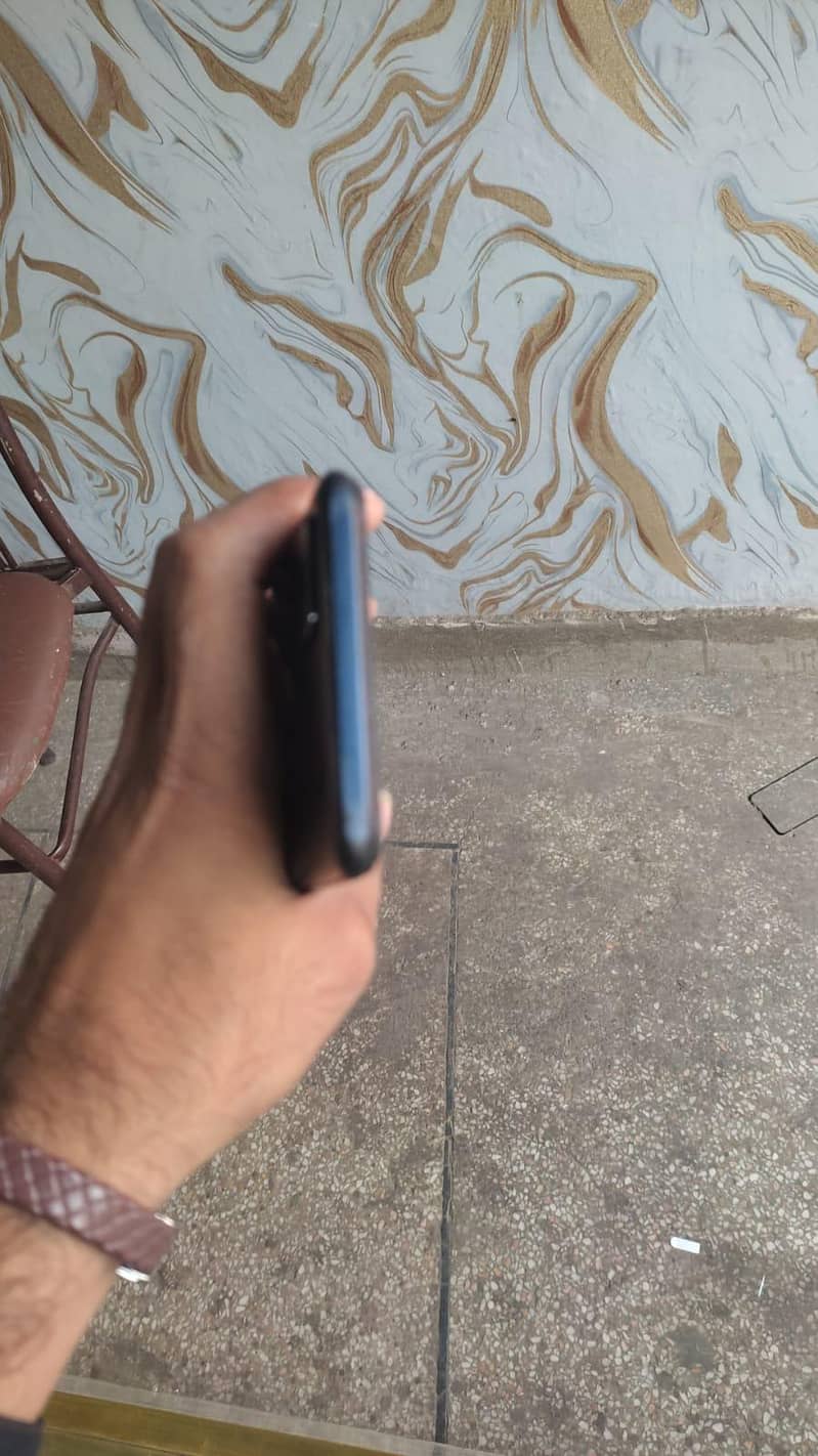 OPPO A54 1
